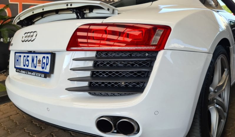Audi R8 4.2 Quattro Auto