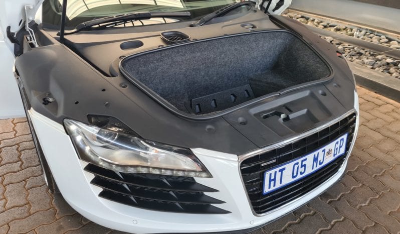 Audi R8 4.2 Quattro Auto