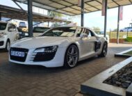 Audi R8 4.2 Quattro Auto