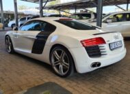 Audi R8 4.2 Quattro Auto