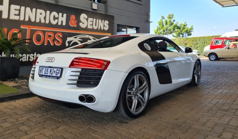 Audi R8 4.2 Quattro Auto