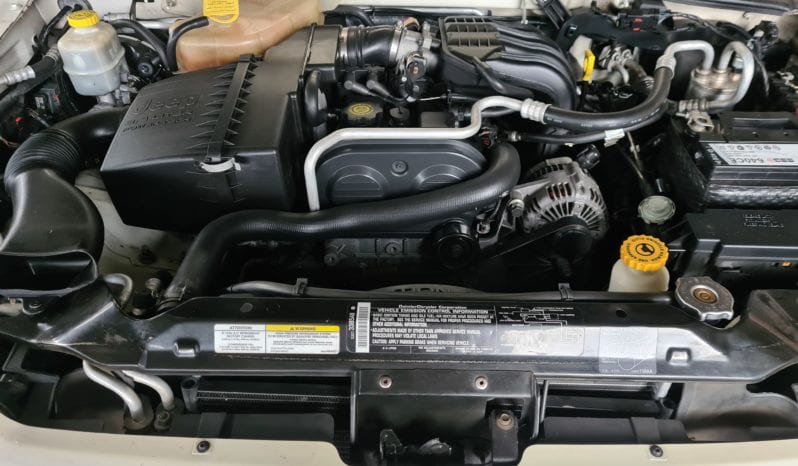 Jeep Cherokee 2.4 Sport