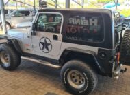 Jeep Wrangler 4.0L V6 Sahara 6Sp