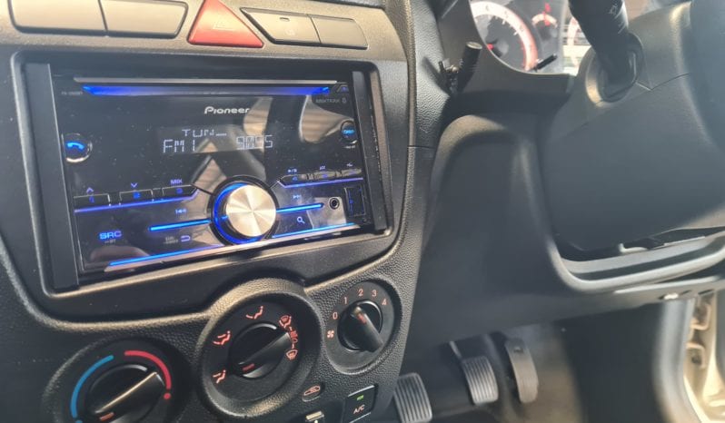 Kia Picanto 1.1 LX Aircon