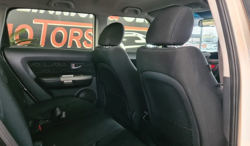 Kia Soul 1.6 auto