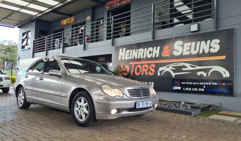 Mercedes-Benz C-Class C200 Kompressor Elegance Auto