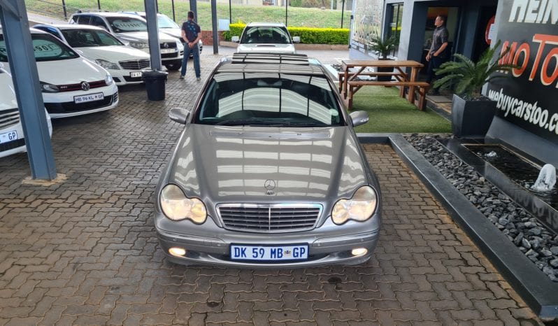 Mercedes-Benz C-Class C200 Kompressor Elegance Auto