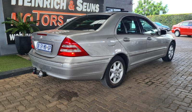 Mercedes-Benz C-Class C200 Kompressor Elegance Auto