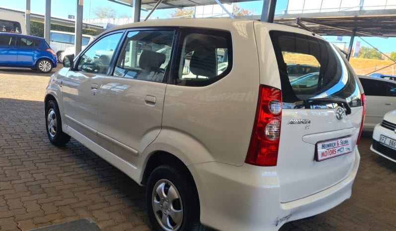Toyota Avanza 1.3 SX 7 Seater