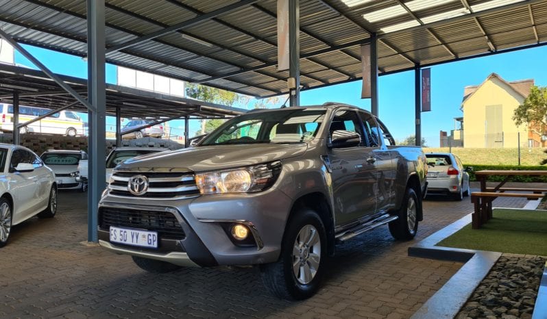 Toyota Hilux 2.8GD-6 Xtra cab Raider