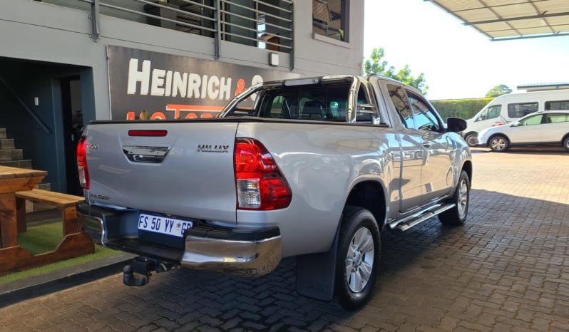 Toyota Hilux 2.8GD-6 Xtra cab Raider