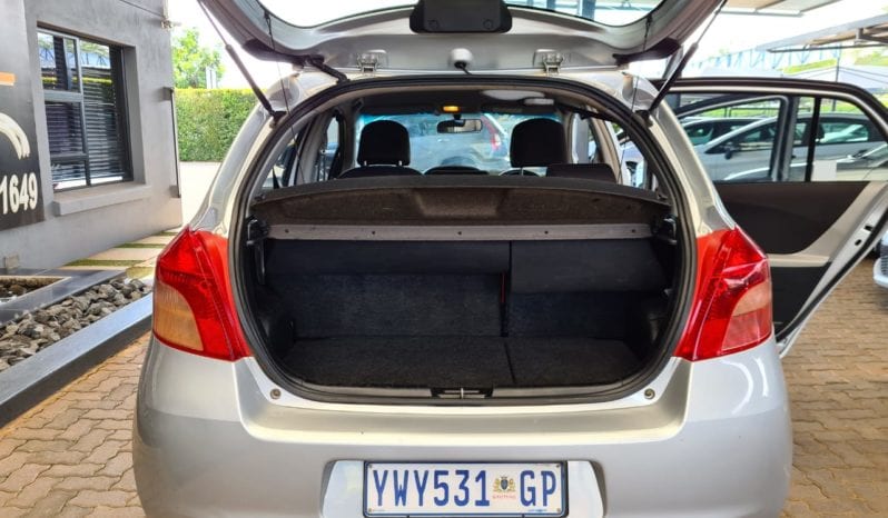 Toyota Yaris 1.3 5-Door T3+
