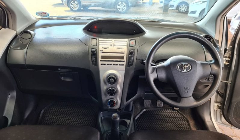 Toyota Yaris 1.3 5-Door T3+