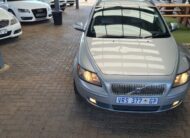 Volvo V50 2.0L
